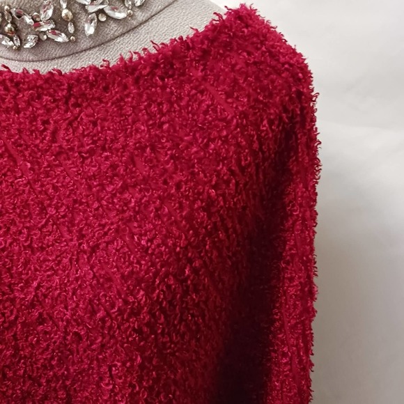 Vintage CHENILE Poncho Cape Coverup RED Long One Size Fits Most Flowy TEXTURED - Picture 9 of 13